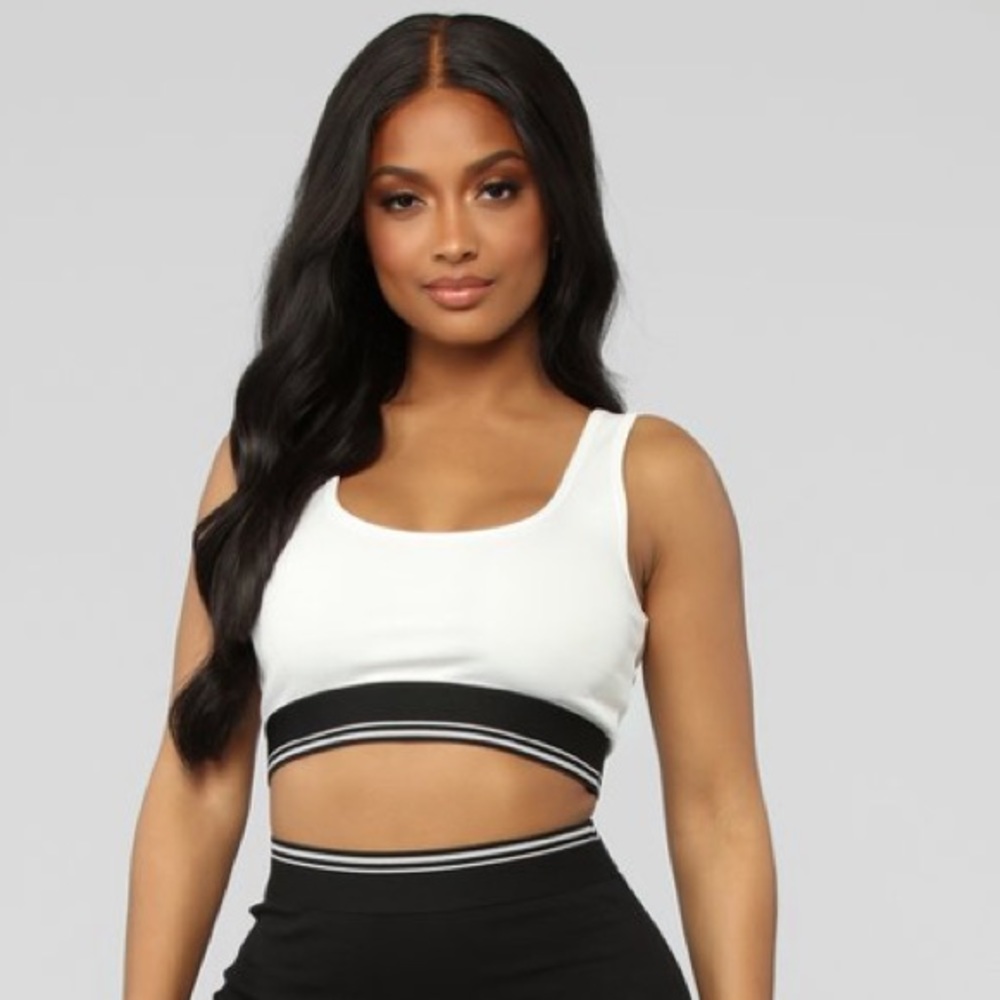 Fashion Nova Crop Top Small